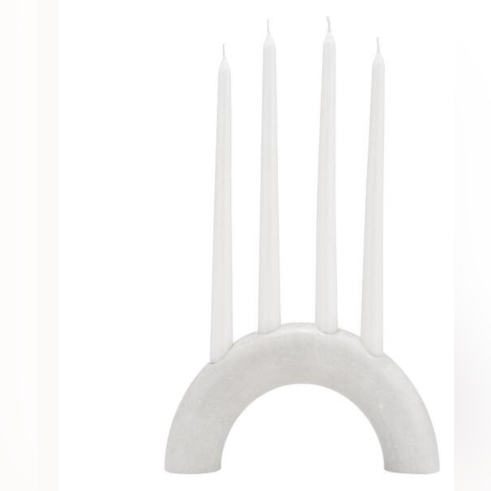 NWT Marble Arched 4-Taper Candle Holder Contemporary White Arch Candle Display